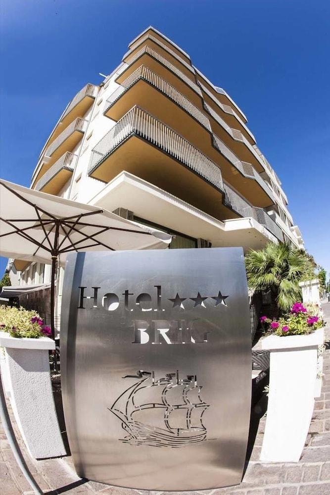 Hotel Brig كاتوليكا المظهر الخارجي الصورة
